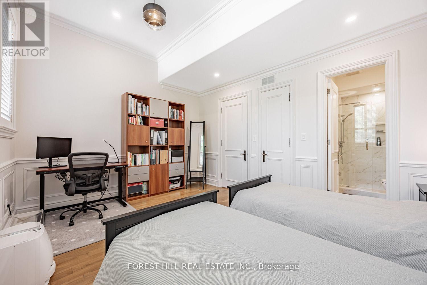 












55 LONSDALE ROAD

,
Toronto (Yonge-St. Clair),




Ontario
M4W1W4

