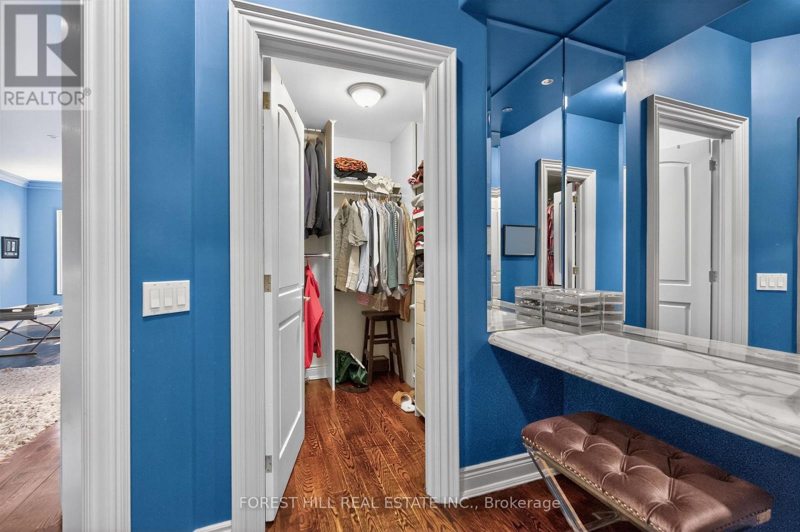 












29 WEBSTER AVENUE

,
Toronto (Annex),




Ontario
M5R1N6


