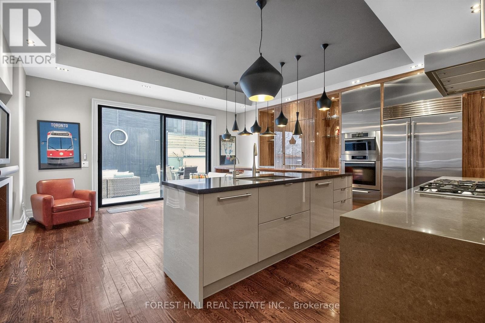 












29 WEBSTER AVENUE

,
Toronto (Annex),




Ontario
M5R1N6


