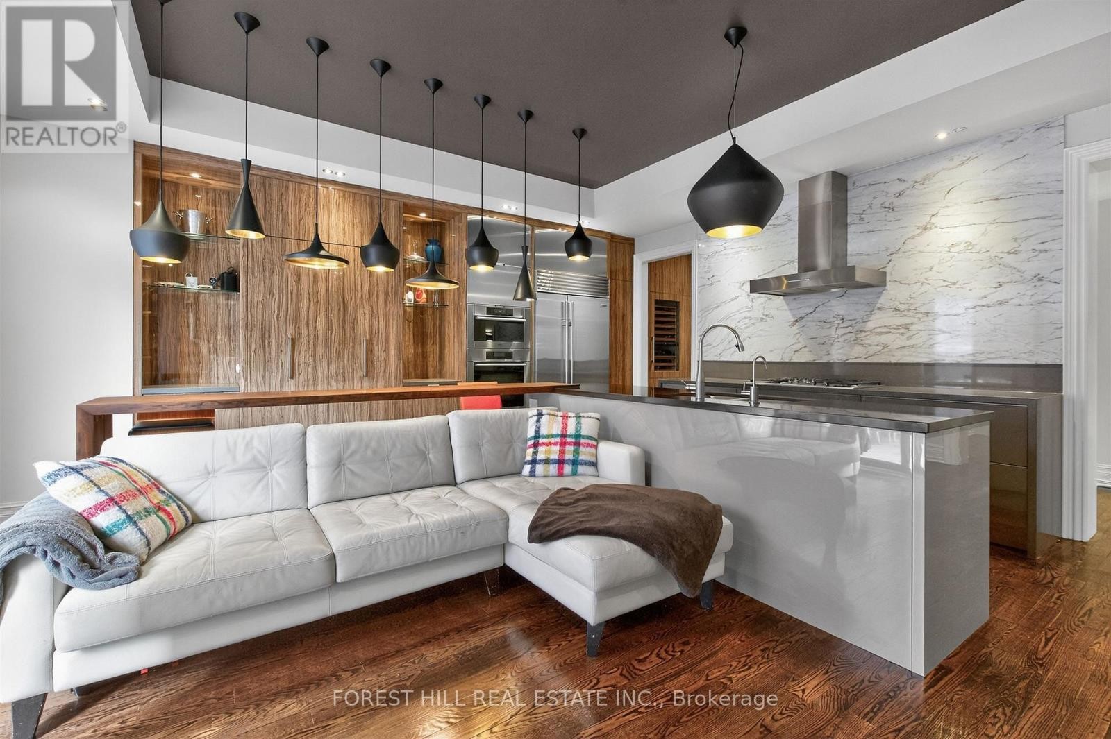 












29 WEBSTER AVENUE

,
Toronto (Annex),




Ontario
M5R1N6

