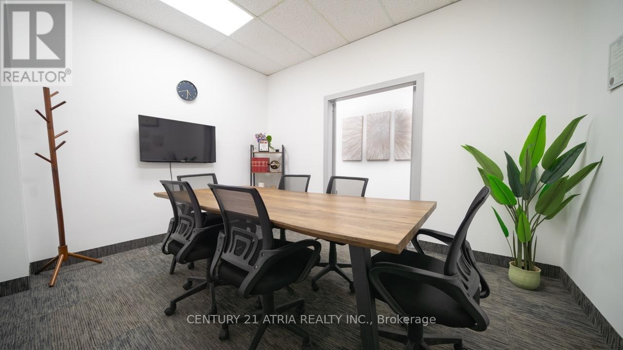 












204 - 716 GORDON BAKER ROAD

,
Toronto (Hillcrest Village),




Ontario
M2H3B4

