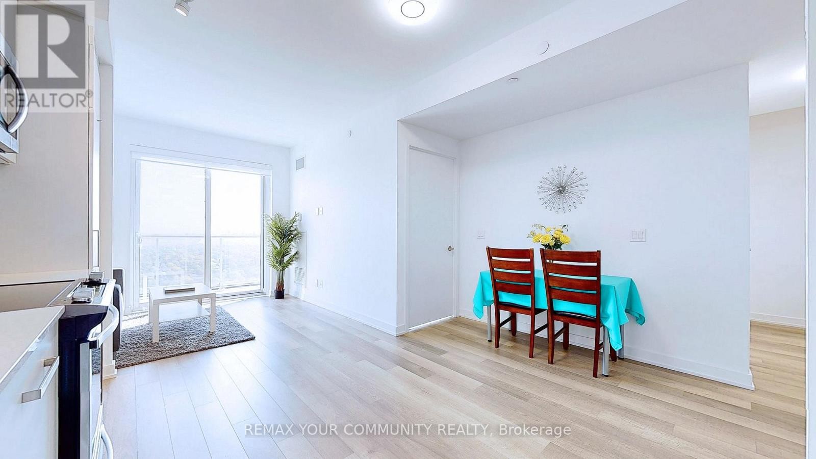 












3305 - 5180 YONGE STREET

,
Toronto (Willowdale West),




Ontario
M2N0K5

