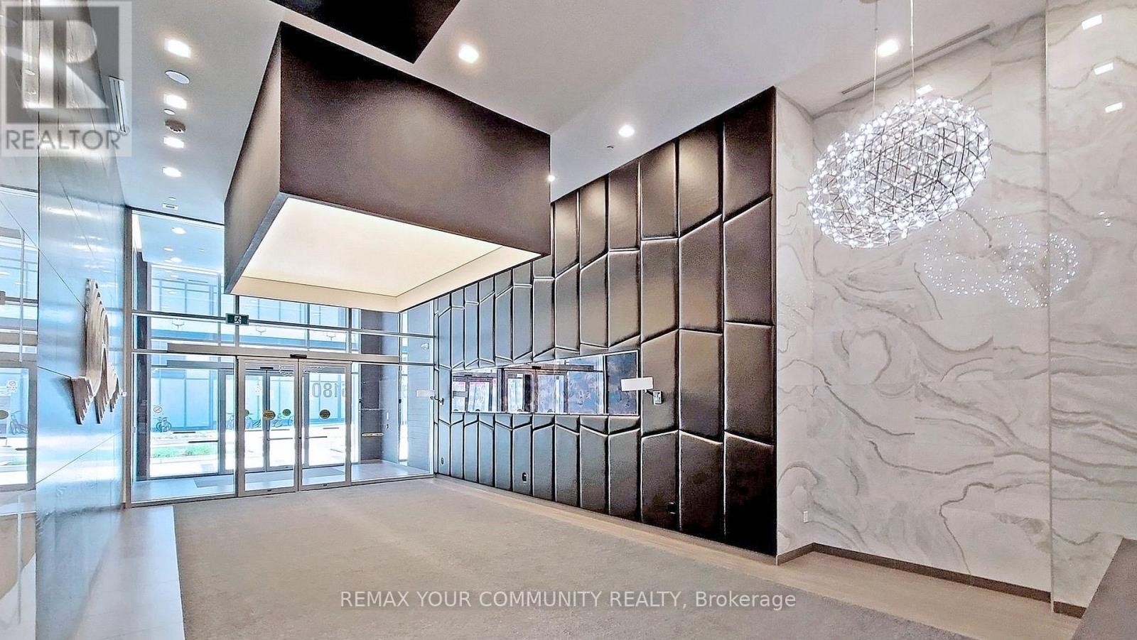 












3305 - 5180 YONGE STREET

,
Toronto (Willowdale West),




Ontario
M2N0K5

