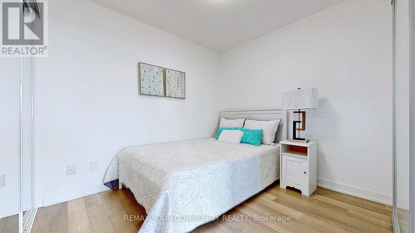 












3305 - 5180 YONGE STREET

,
Toronto (Willowdale West),




Ontario
M2N0K5

