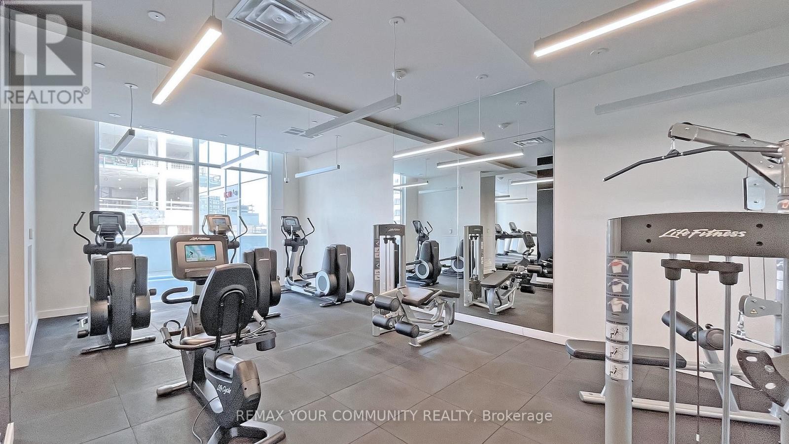 












3305 - 5180 YONGE STREET

,
Toronto (Willowdale West),




Ontario
M2N0K5

