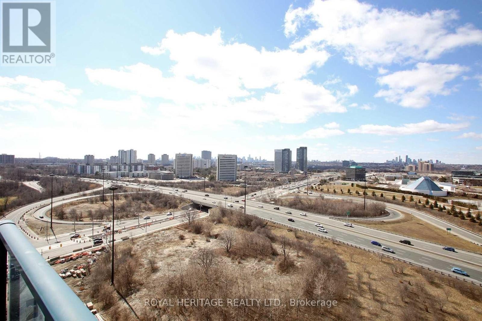 












1505 - 181 WYNFORD DRIVE

,
Toronto (Banbury-Don Mills),




Ontario
M3C0C6

