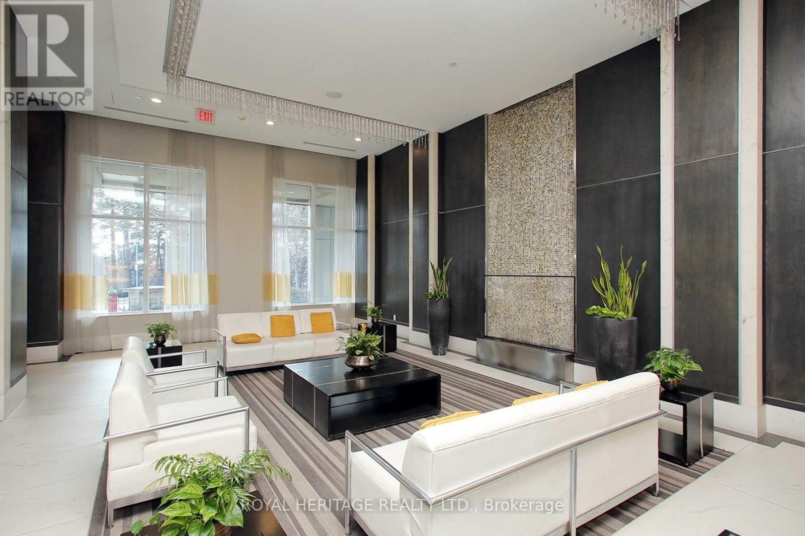 












1505 - 181 WYNFORD DRIVE

,
Toronto (Banbury-Don Mills),




Ontario
M3C0C6

