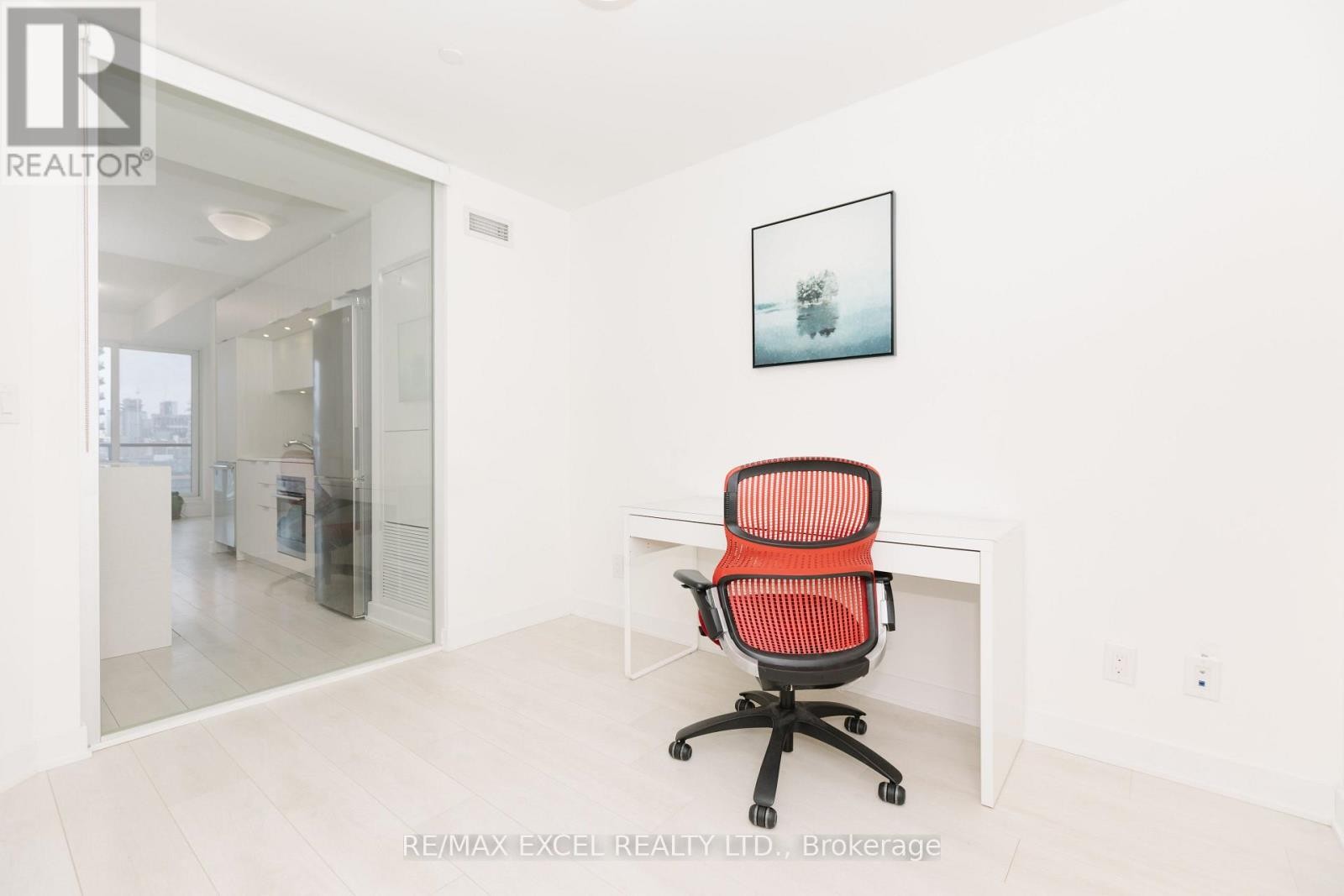 












1307 - 170 SUMACH STREET

,
Toronto (Regent Park),




Ontario
M5A0C3

