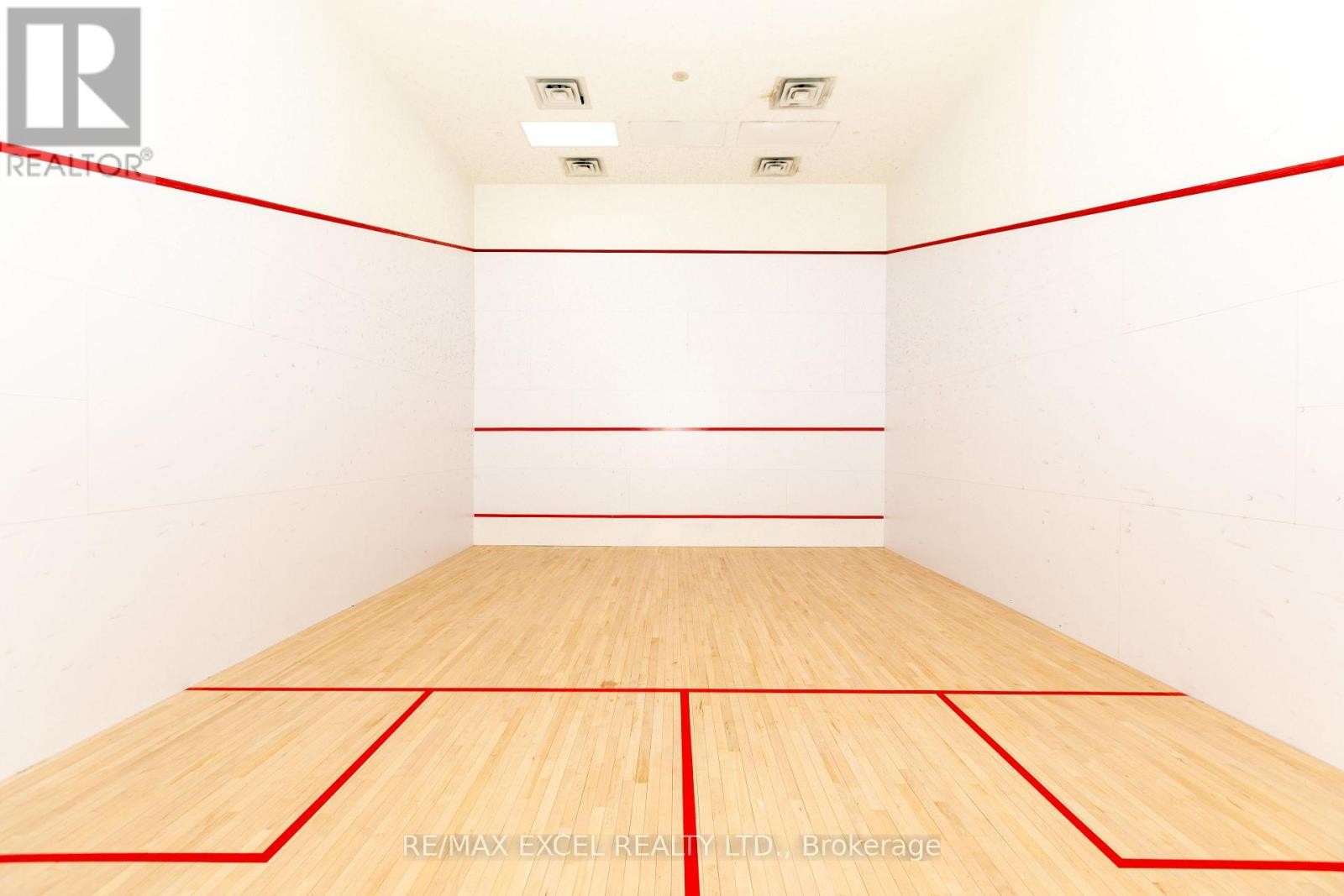 












1307 - 170 SUMACH STREET

,
Toronto (Regent Park),




Ontario
M5A0C3

