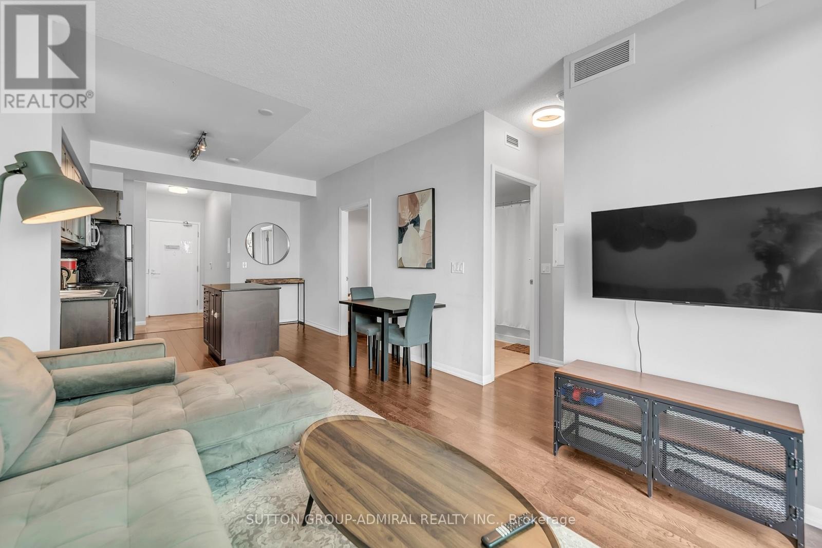 












2601 - 215 FORT YORK BOULEVARD

,
Toronto (Niagara),




Ontario
M5V4A2

