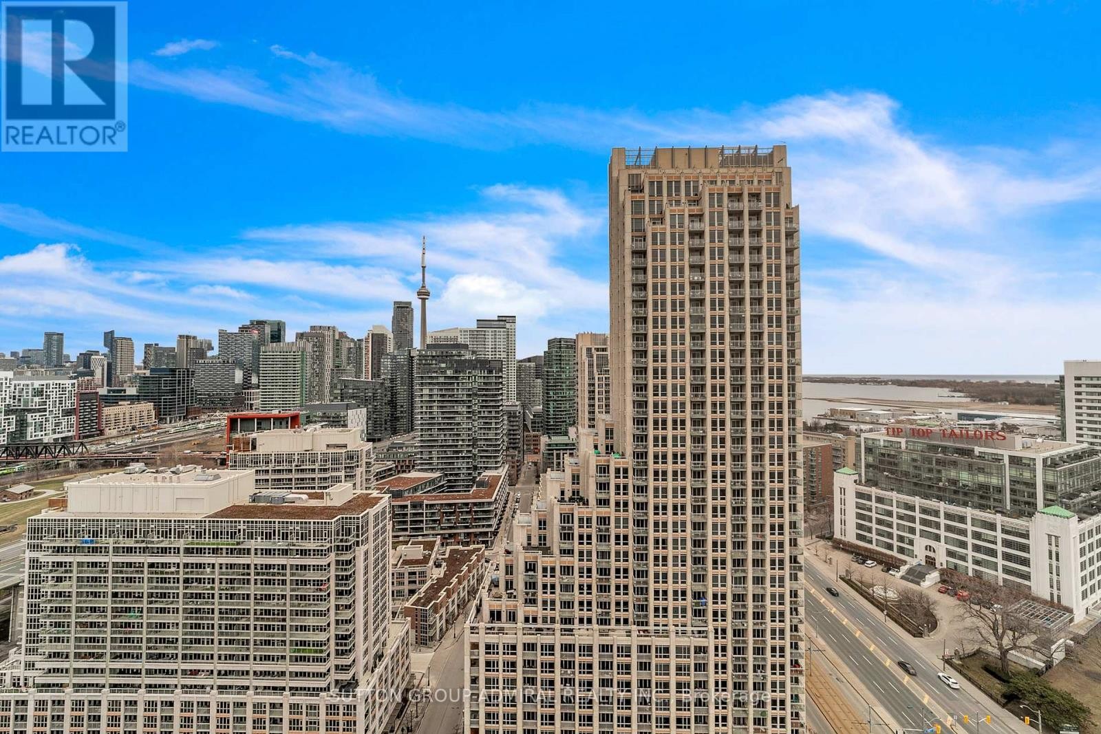












2601 - 215 FORT YORK BOULEVARD

,
Toronto (Niagara),




Ontario
M5V4A2


