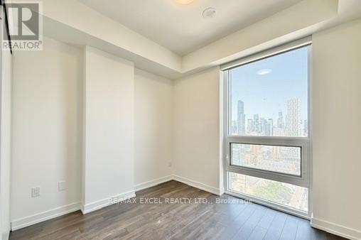 












3303 - 89 CHURCH STREET

,
Toronto (Church-Yonge Corridor),




Ontario
M5C0B7

