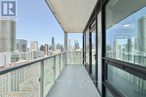 












3303 - 89 CHURCH STREET

,
Toronto (Church-Yonge Corridor),




Ontario
M5C0B7

