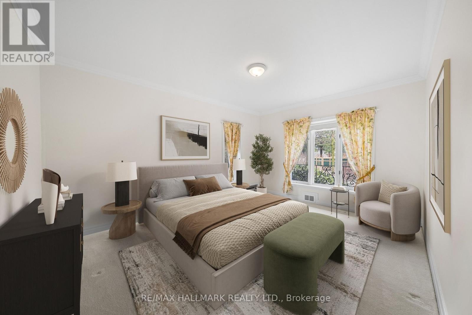 












154 VALLEY ROAD

,
Toronto (Bridle Path-Sunnybrook-York Mills),




Ontario
M2L1G4

