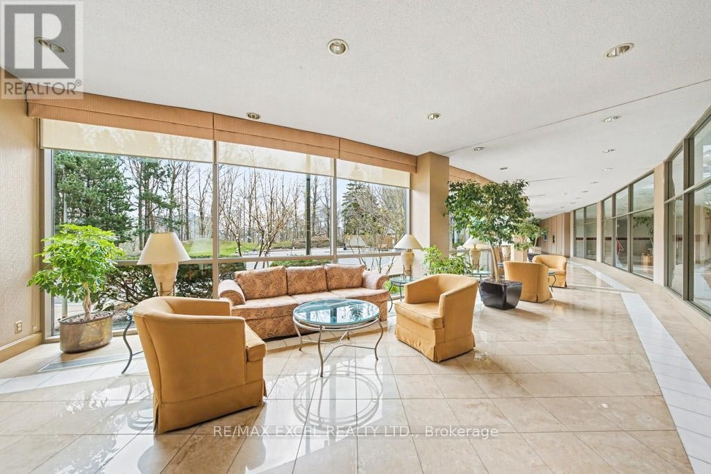 












1604 - 215 WYNFORD DRIVE

,
Toronto (Flemingdon Park),




Ontario
M3C3P5

