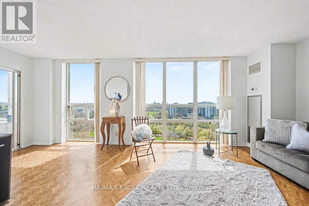 












1604 - 215 WYNFORD DRIVE

,
Toronto (Flemingdon Park),




Ontario
M3C3P5

