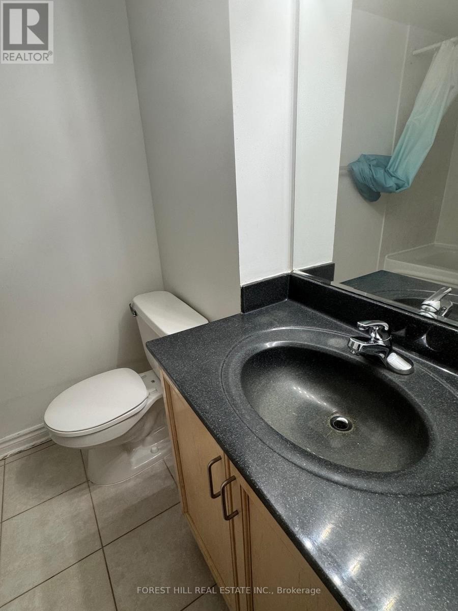 












703 - 17 BARBERRY PLACE

,
Toronto (Bayview Village),




Ontario
M2K1G9

