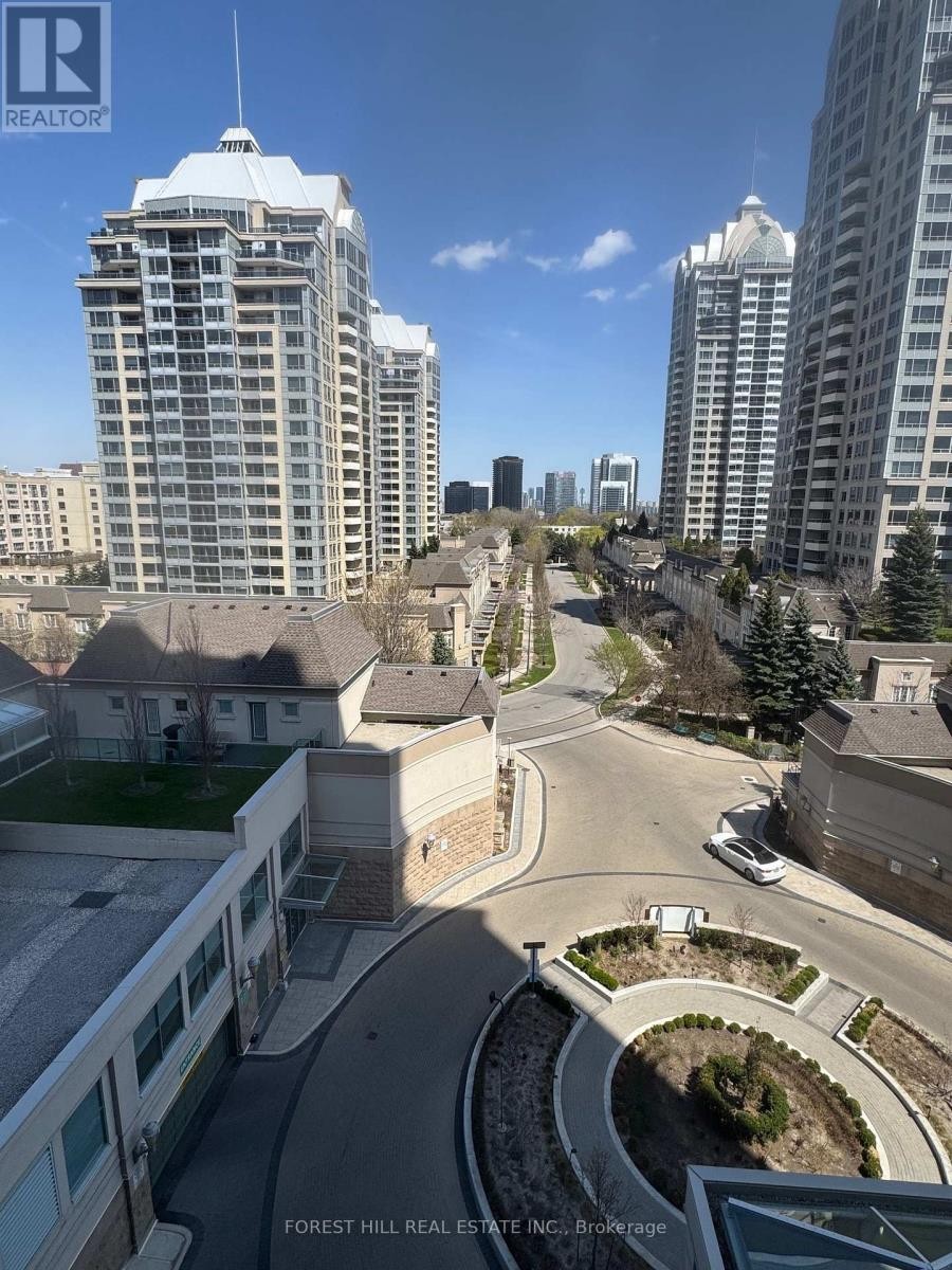 












703 - 17 BARBERRY PLACE

,
Toronto (Bayview Village),




Ontario
M2K1G9

