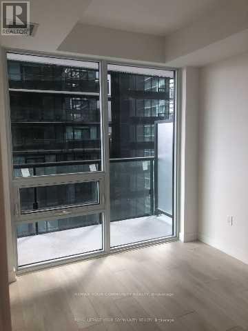 












1513 - 117 BROADWAY AVENUE

,
Toronto (Mount Pleasant West),




Ontario
M4P1V3

