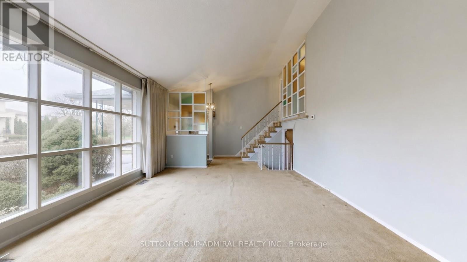 












5 WEDGEPORT PLACE

,
Toronto (Willowdale East),




Ontario
M2N4B3

