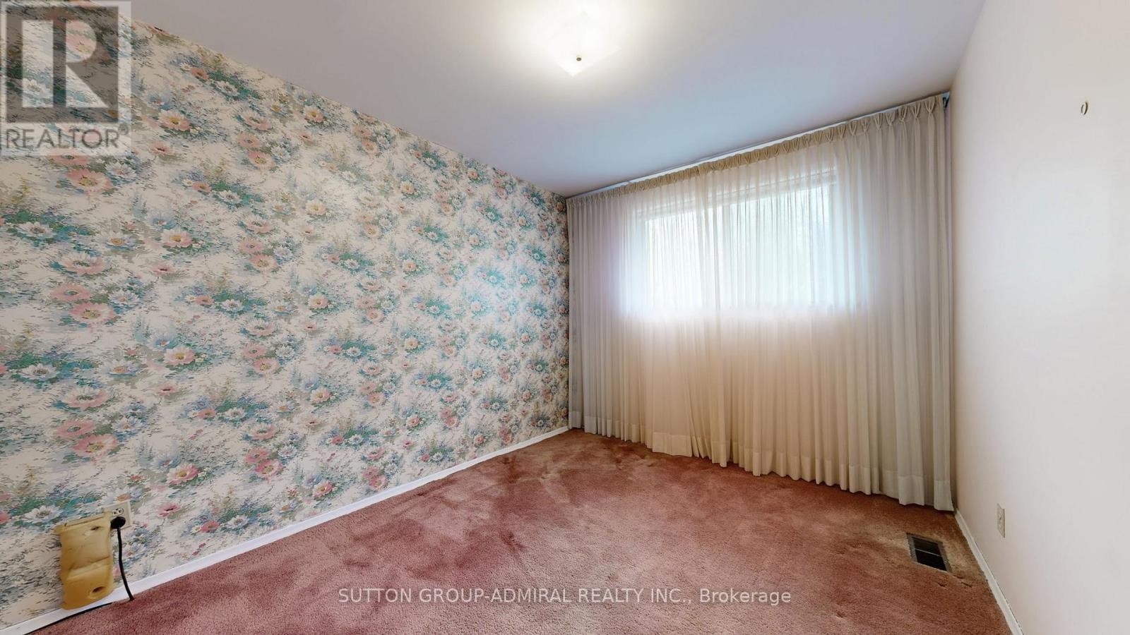 












5 WEDGEPORT PLACE

,
Toronto (Willowdale East),




Ontario
M2N4B3

