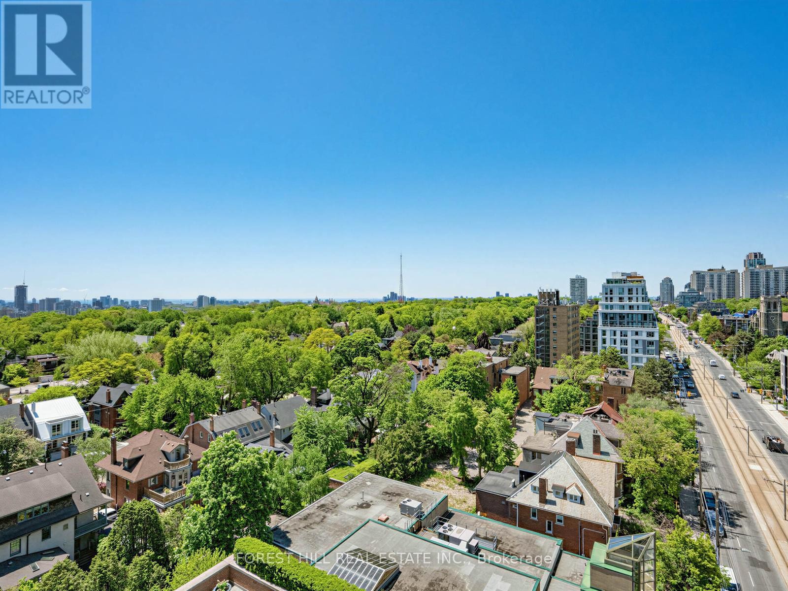 












1204 - 155 ST CLAIR AVENUE W

,
Toronto (Casa Loma),




Ontario
M4V0A1

