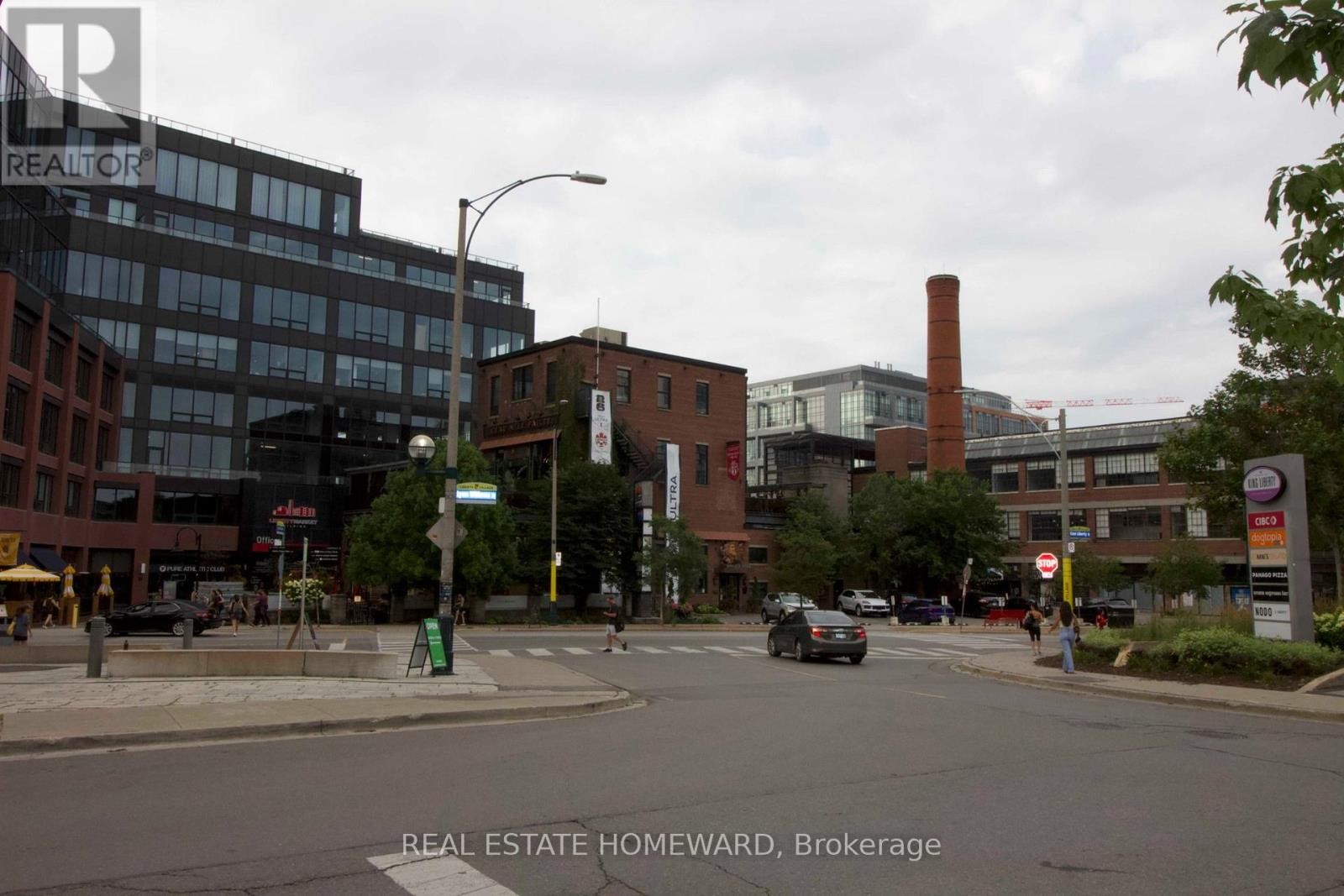 












1 - 49 EAST LIBERTY STREET

,
Toronto (Niagara),




Ontario
M6K0B2

