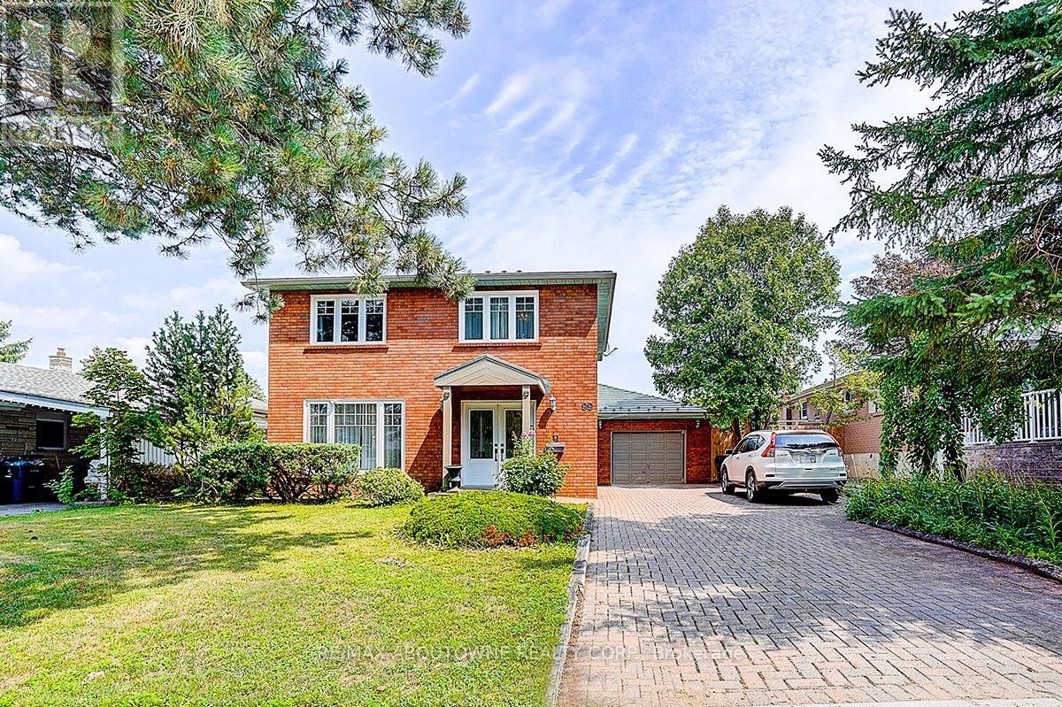 












99 BRAHMS AVENUE

,
Toronto (Hillcrest Village),




Ontario
M2H1H5

