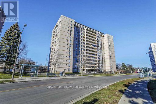 












1601 - 130 NEPTUNE DRIVE

,
Toronto (Englemount-Lawrence),




Ontario
M6A1X5

