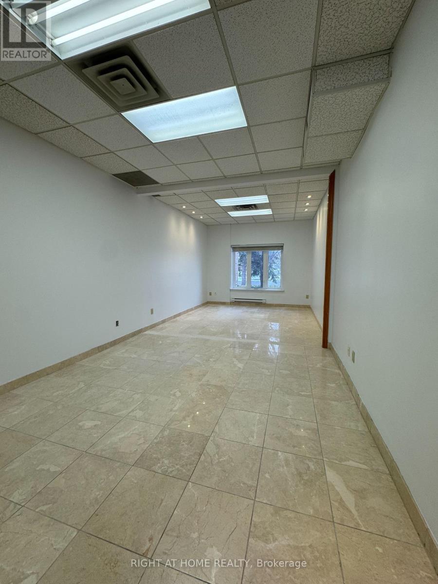 












1049 MCNICOLL AVENUE

,
Toronto (Steeles),




Ontario
M1W3W6

