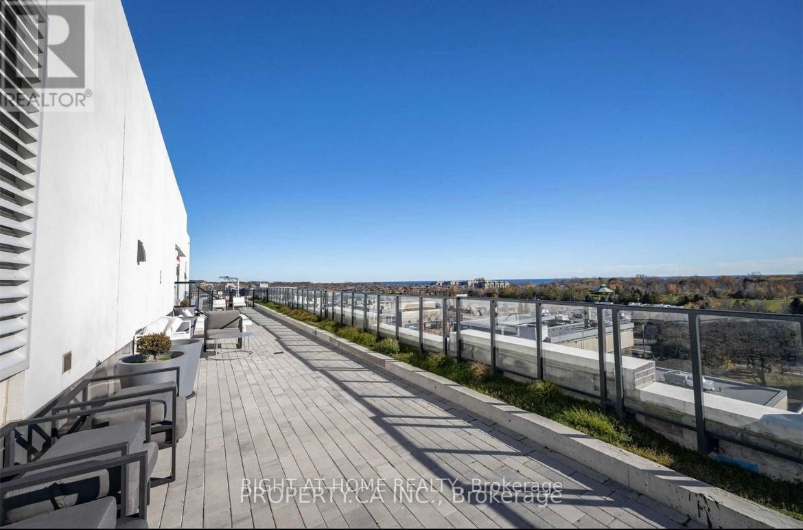 












202 - 1630 QUEEN STREET E

,
Toronto (The Beaches),




Ontario
M4L0B3

