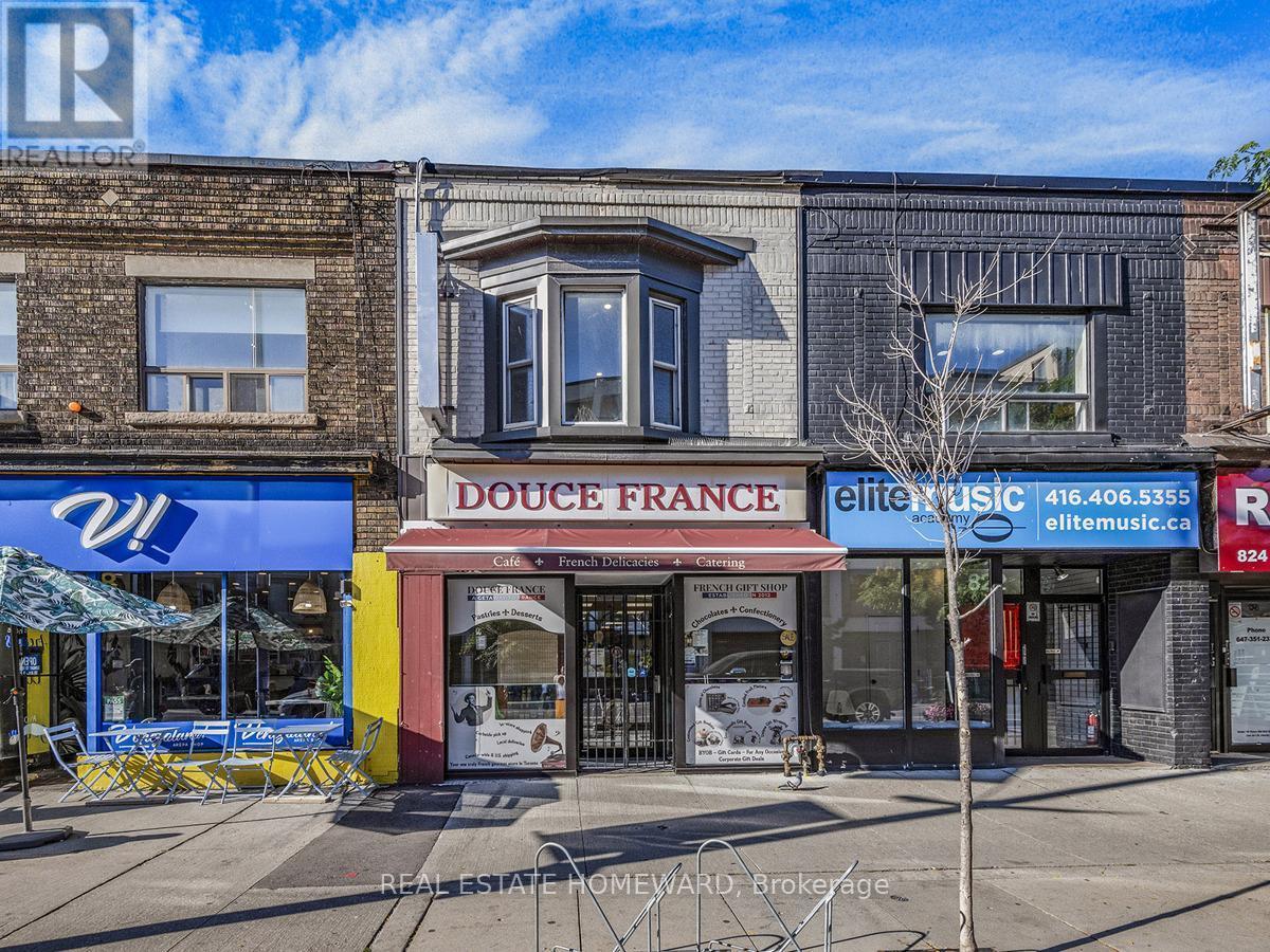 












820 DANFORTH AVENUE

,
Toronto (Danforth),




Ontario
M4J1L6

