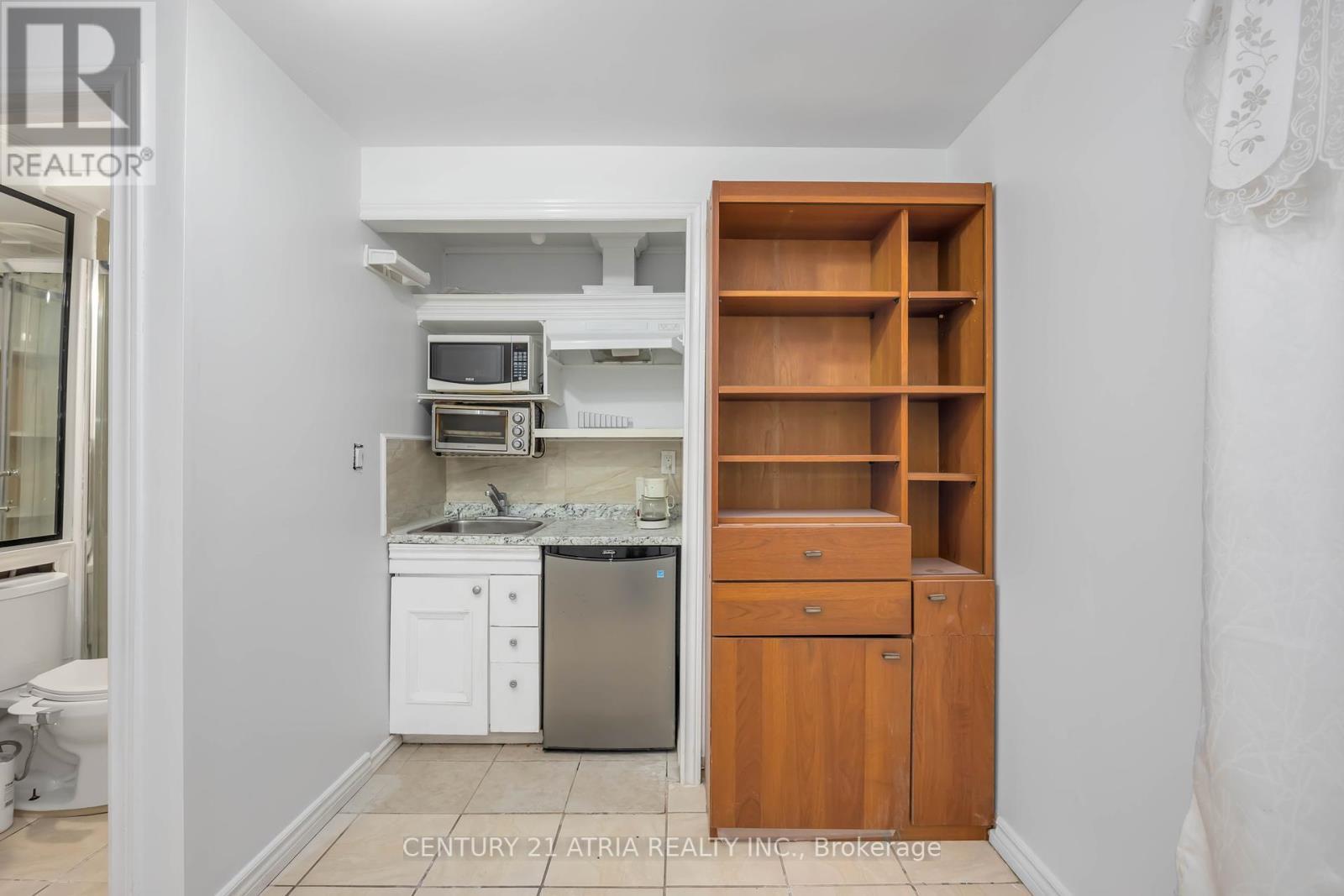 












102-G - 451 MILITARY TRAIL

,
Toronto (Morningside),




Ontario
M1E4E8

