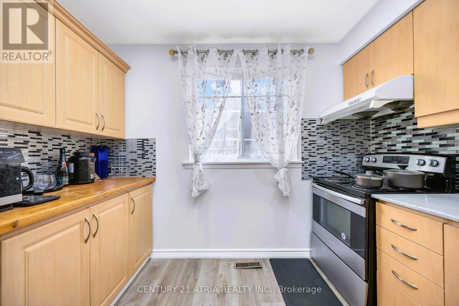 












102-U - 451 MILITARY TRAIL

,
Toronto (Morningside),




Ontario
M1E4E8

