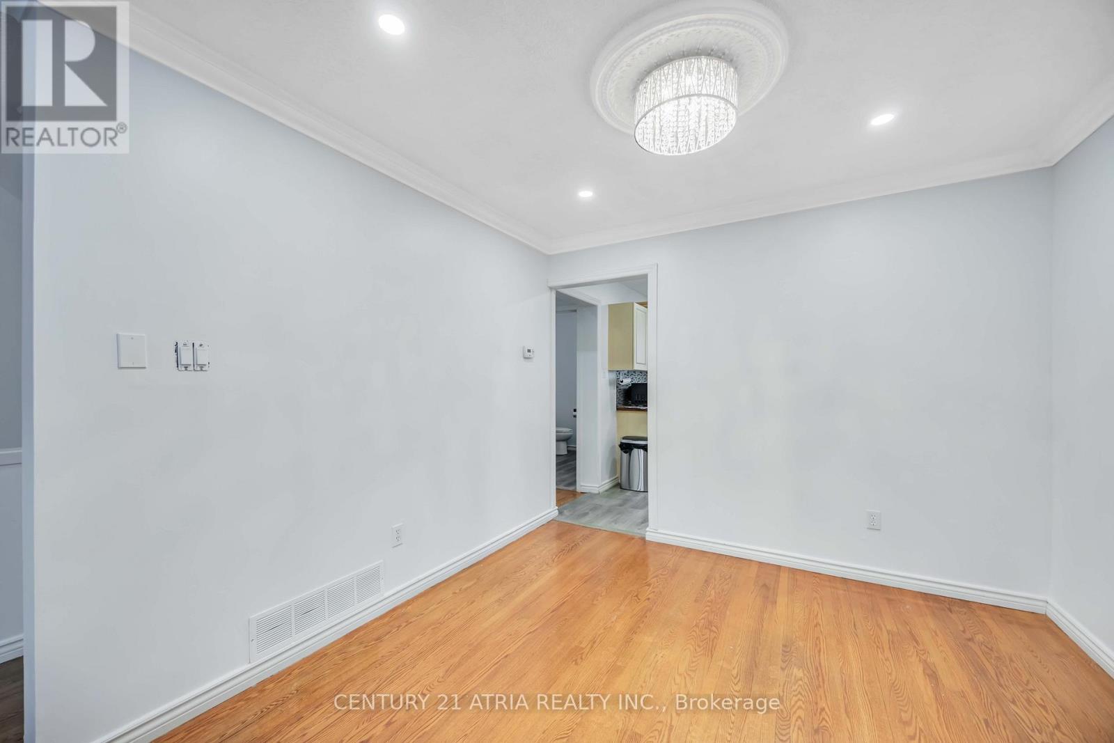 












102-U - 451 MILITARY TRAIL

,
Toronto (Morningside),




Ontario
M1E4E8

