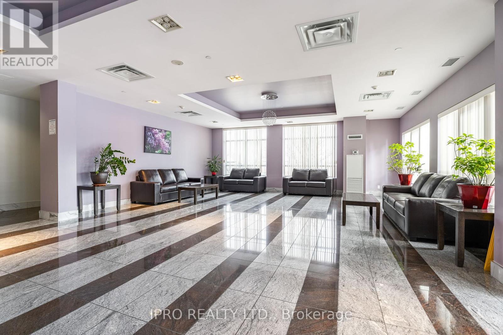 












308 - 1328 BIRCHMOUNT ROAD

,
Toronto (Wexford-Maryvale),




Ontario
M1R0B6

