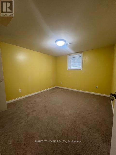 












BSMNT APT - 1 GREYBEAVER TRAIL

,
Toronto (Rouge),




Ontario
M1C4P1

