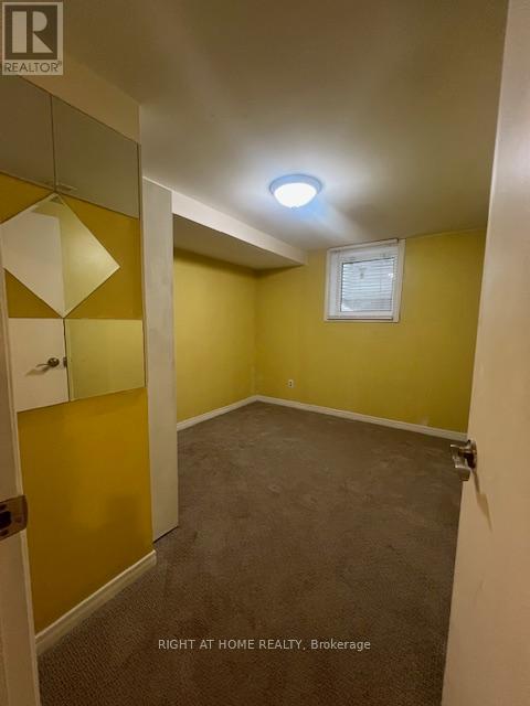 












BSMNT APT - 1 GREYBEAVER TRAIL

,
Toronto (Rouge),




Ontario
M1C4P1

