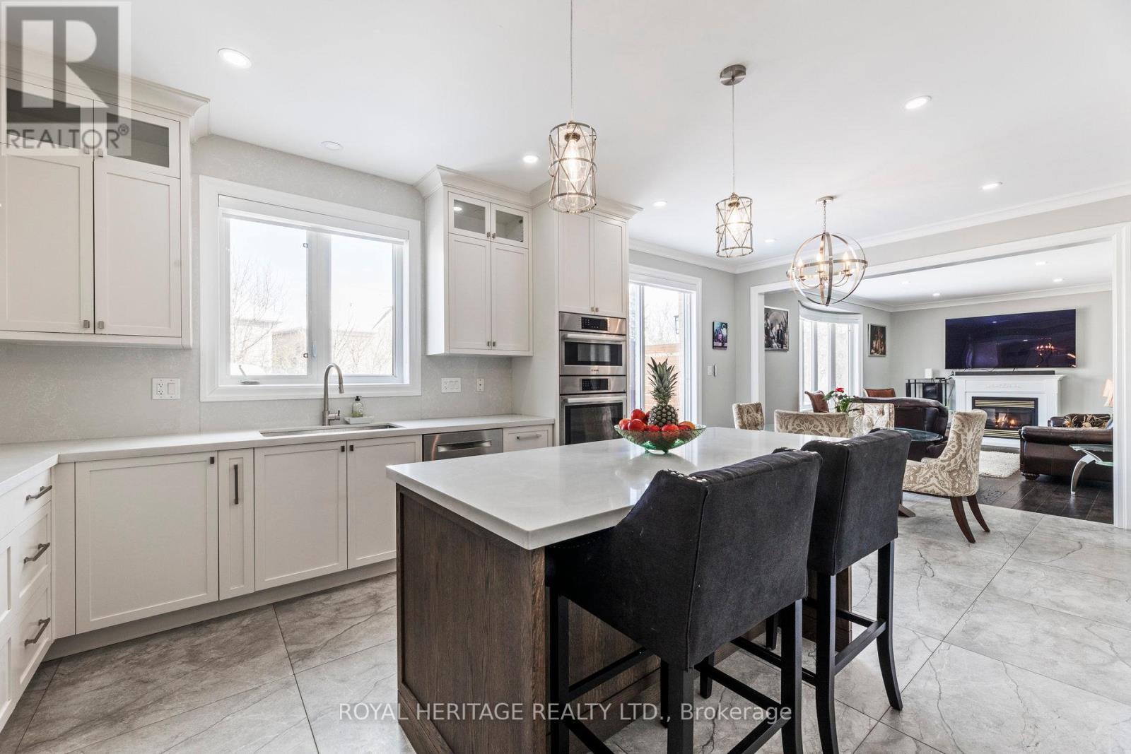 












2237 HACKETT PLACE

,
Oshawa (Windfields),




Ontario
L1L0B3


