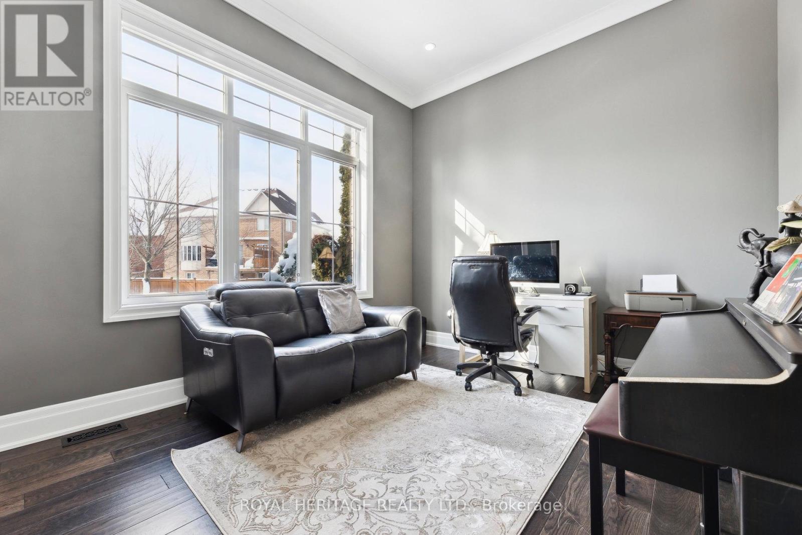












2237 HACKETT PLACE

,
Oshawa (Windfields),




Ontario
L1L0B3

