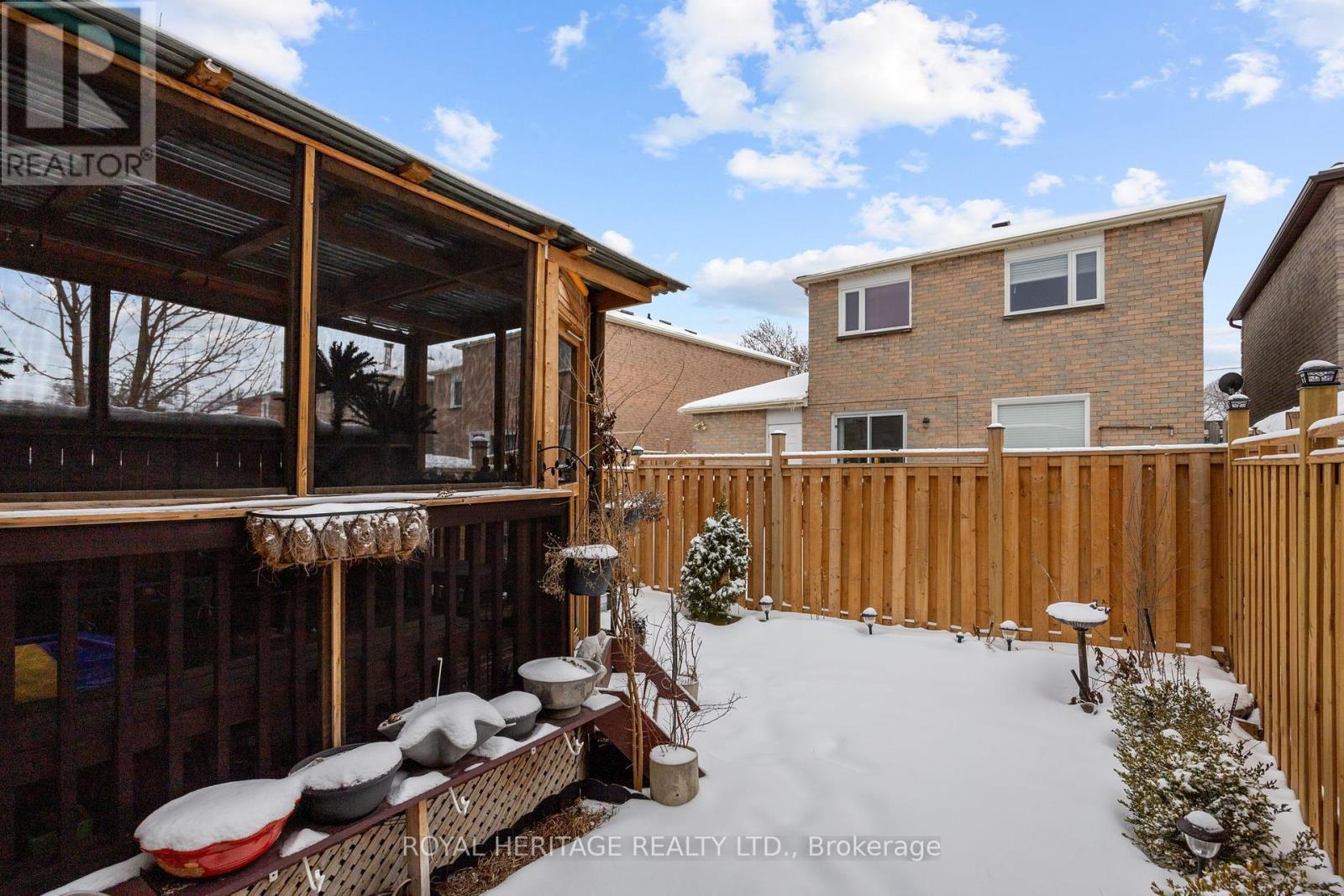 












109 PLUMROSE PATHWAY

,
Toronto (Malvern),




Ontario
M1B4B6

