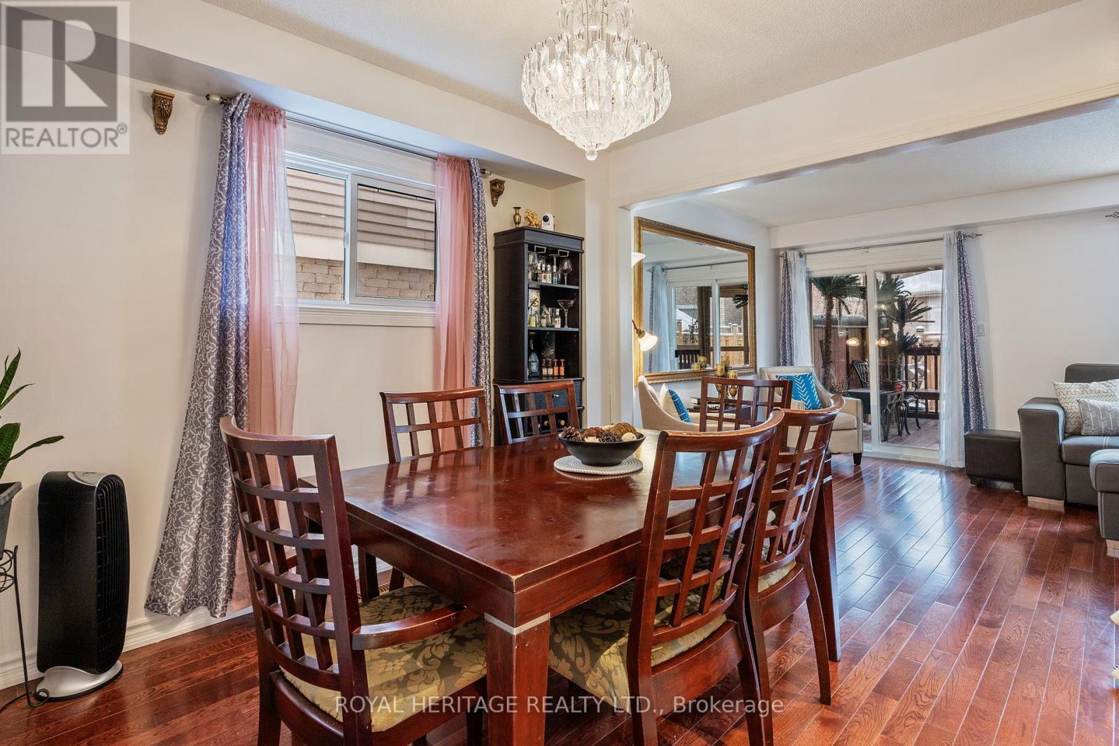 












109 PLUMROSE PATHWAY

,
Toronto (Malvern),




Ontario
M1B4B6

