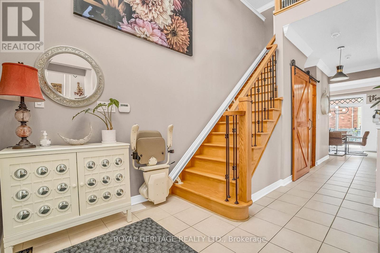 












846 HANMORE COURT

,
Oshawa (Pinecrest),




Ontario
L1K0C5

