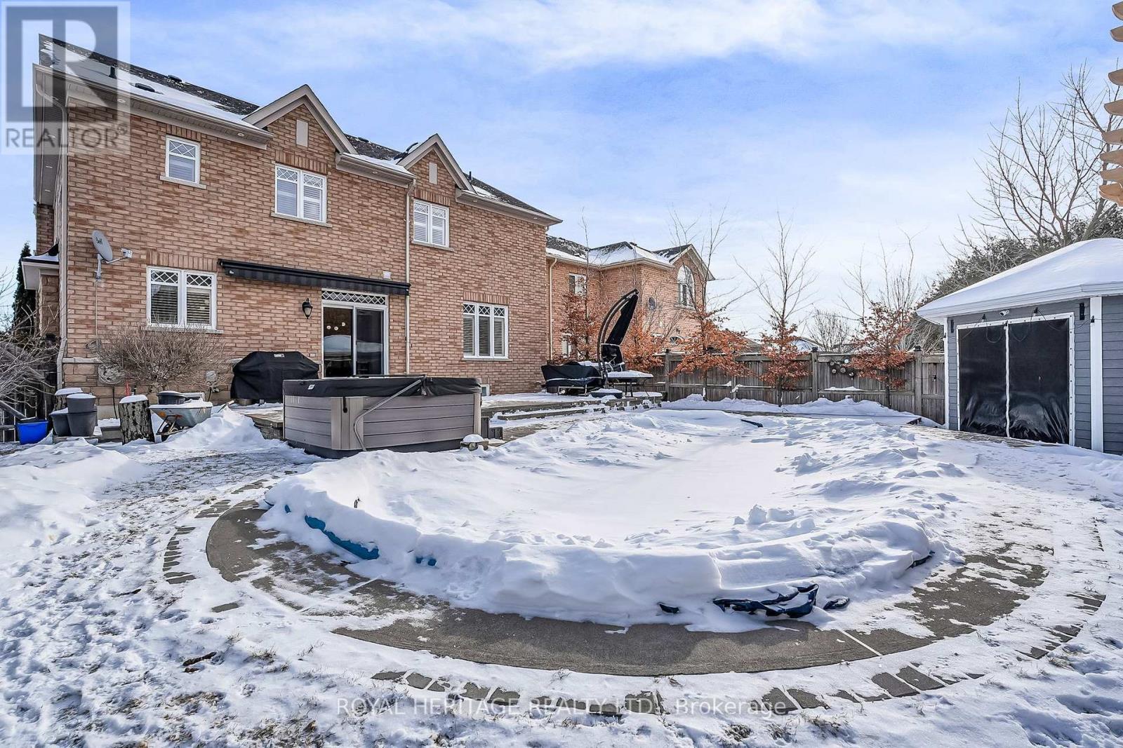 












846 HANMORE COURT

,
Oshawa (Pinecrest),




Ontario
L1K0C5


