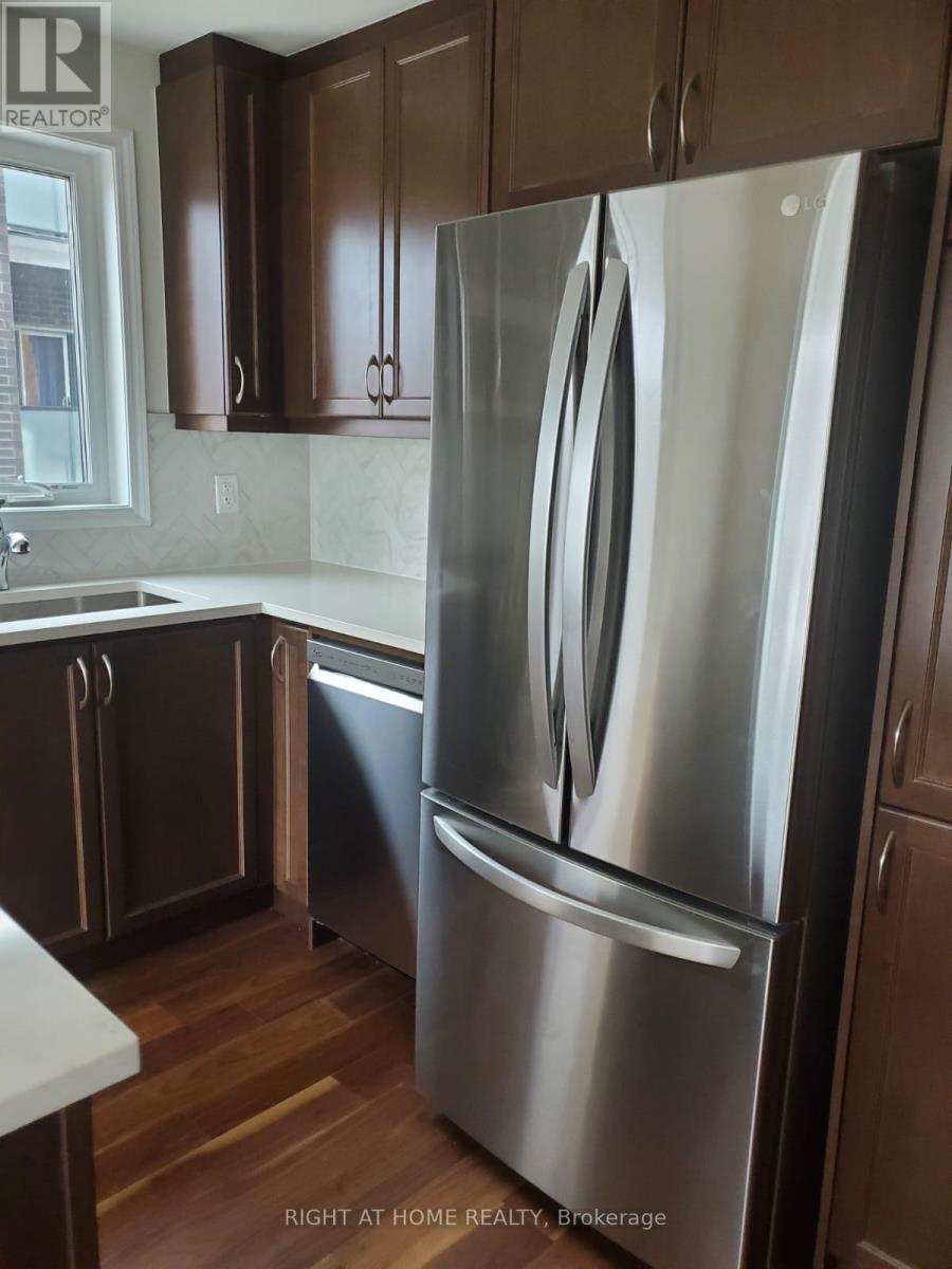 












423 - 2789 EGLINTON AVENUE EAST AVENUE E

,
Toronto (Eglinton East),




Ontario
M1J2E1

