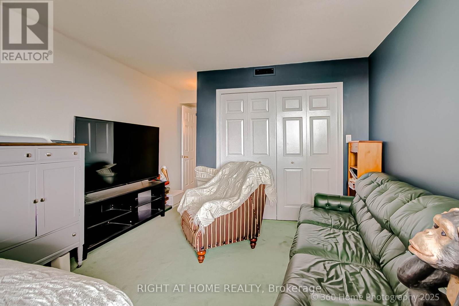 












506 - 700 WILSON ROAD N

,
Oshawa (Centennial),




Ontario
L1G7T5


