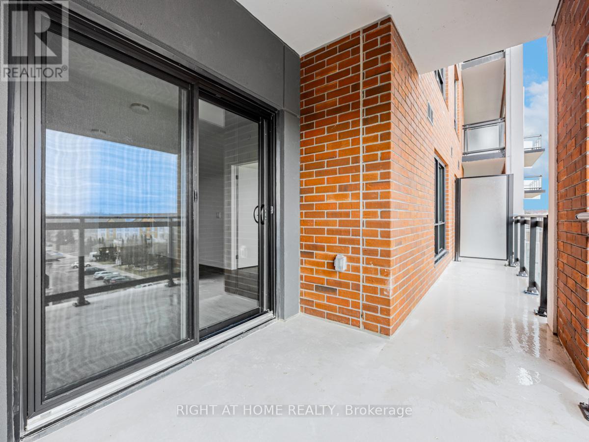 












401 - 55 CLARINGTON BOULEVARD

,
Clarington (Bowmanville),




Ontario
L1C7J4

