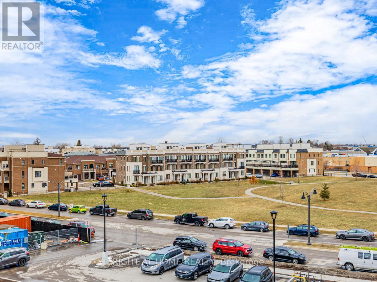 












401 - 55 CLARINGTON BOULEVARD

,
Clarington (Bowmanville),




Ontario
L1C7J4

