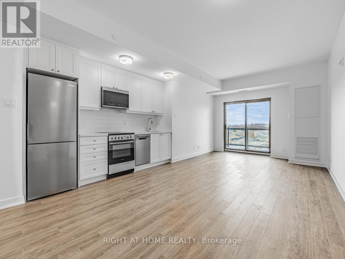 












401 - 55 CLARINGTON BOULEVARD

,
Clarington (Bowmanville),




Ontario
L1C7J4

