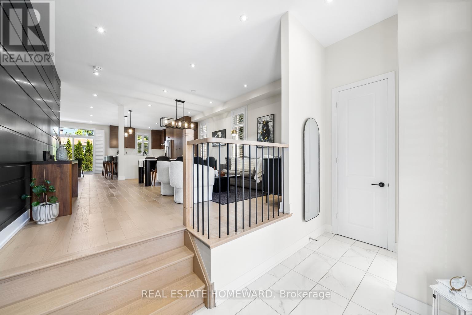 












1344 GULL CROSSING

,
Pickering (Bay Ridges),




Ontario
L1W0B7

